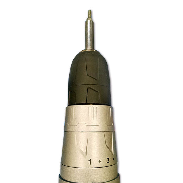 Profilo parete • 3,8 x 3 x 250 cm • rigato