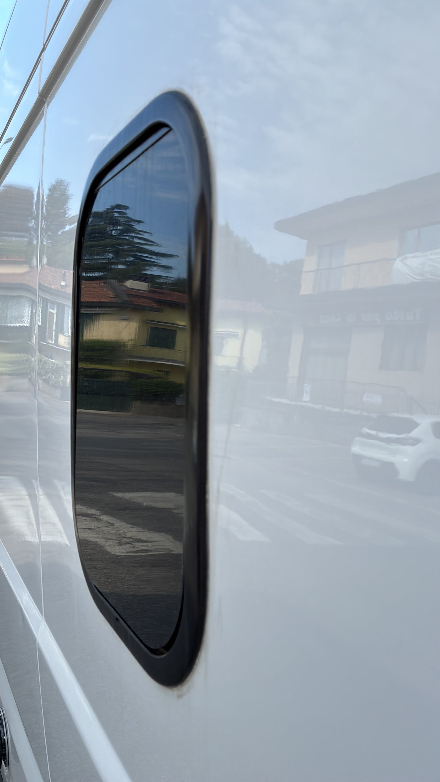 Finestra nera curva specifica per VAN