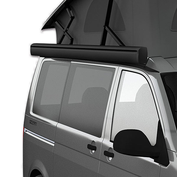 F43 Van 300 • Deep Black